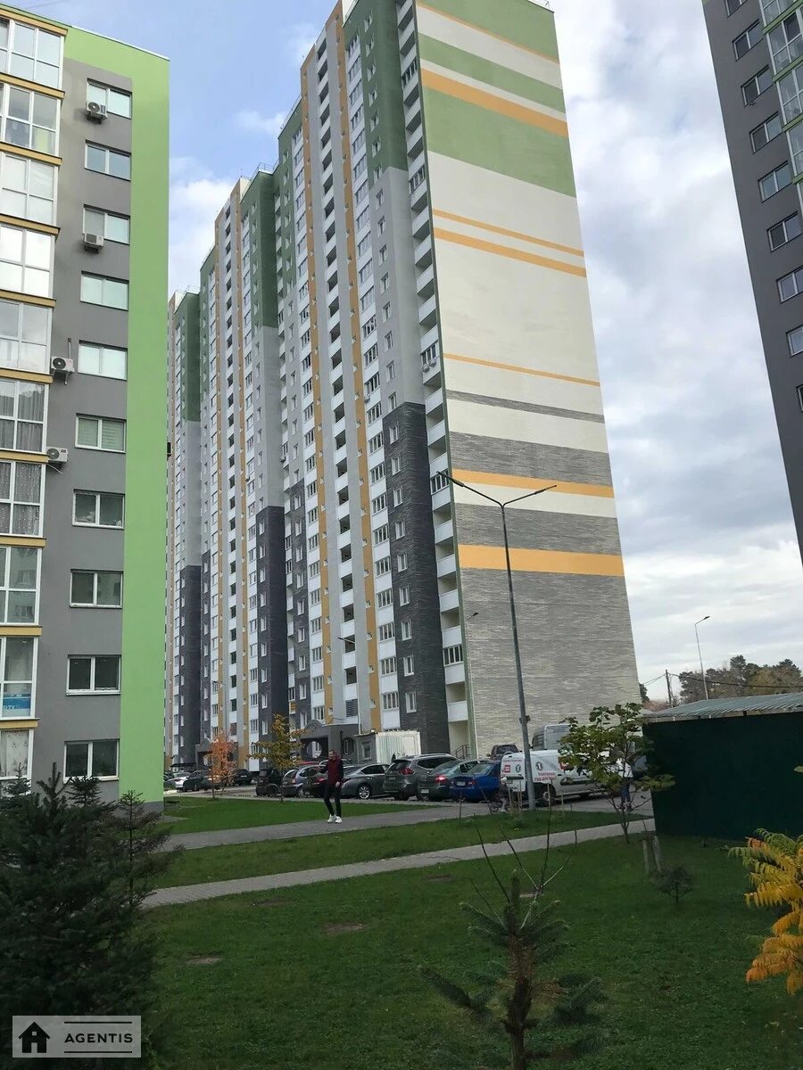 Здам квартиру. 2 rooms, 72 m², 10th floor/25 floors. Дарницький район, Київ. 