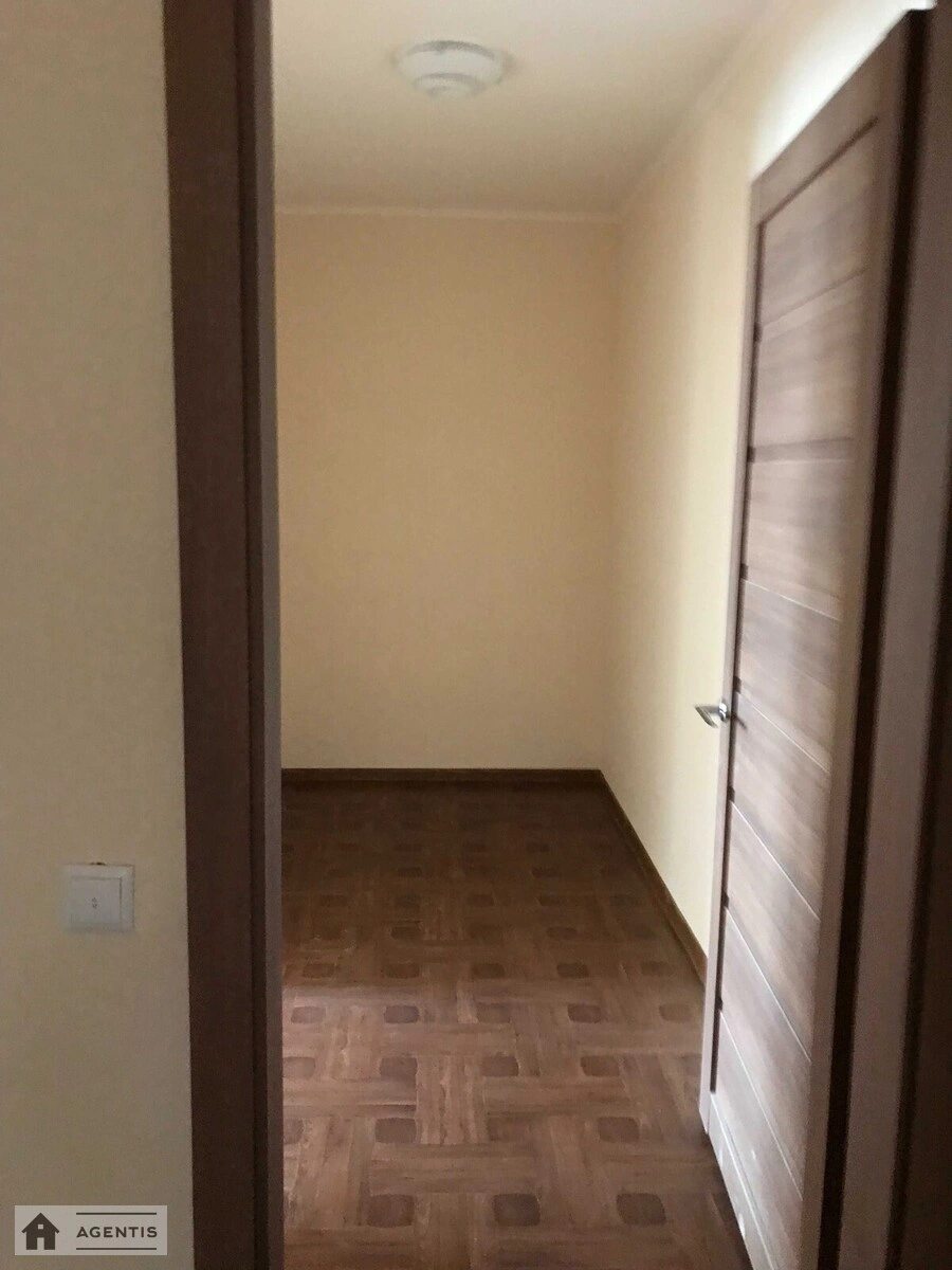 Здам квартиру. 2 rooms, 72 m², 10th floor/25 floors. Дарницький район, Київ. 