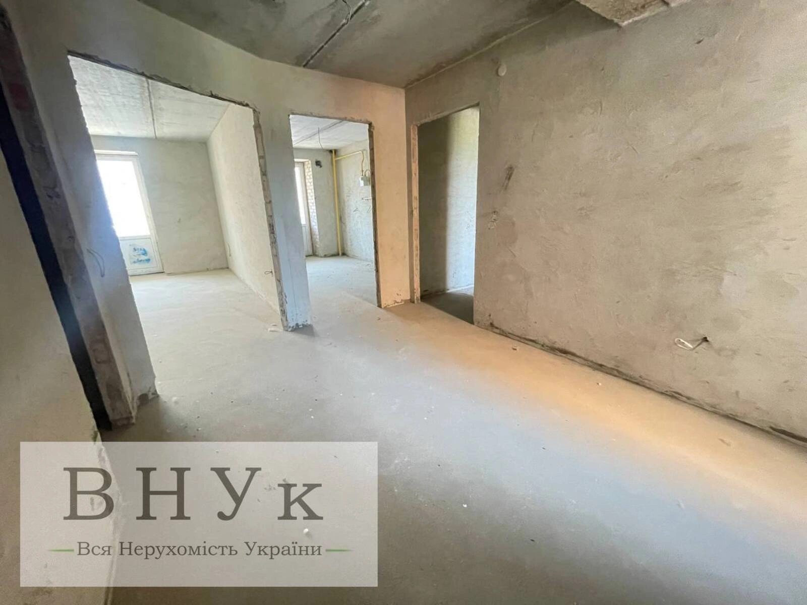 Продаж квартири 3 кімнати, 95 m², 8 пов./11 поверхів. Іллєнка , Тернопіль. 