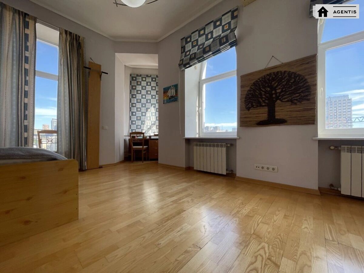 Apartment for rent. 4 rooms, 165 m², 6th floor/6 floors. 26, Saksaganskogo 26, Kyiv. 