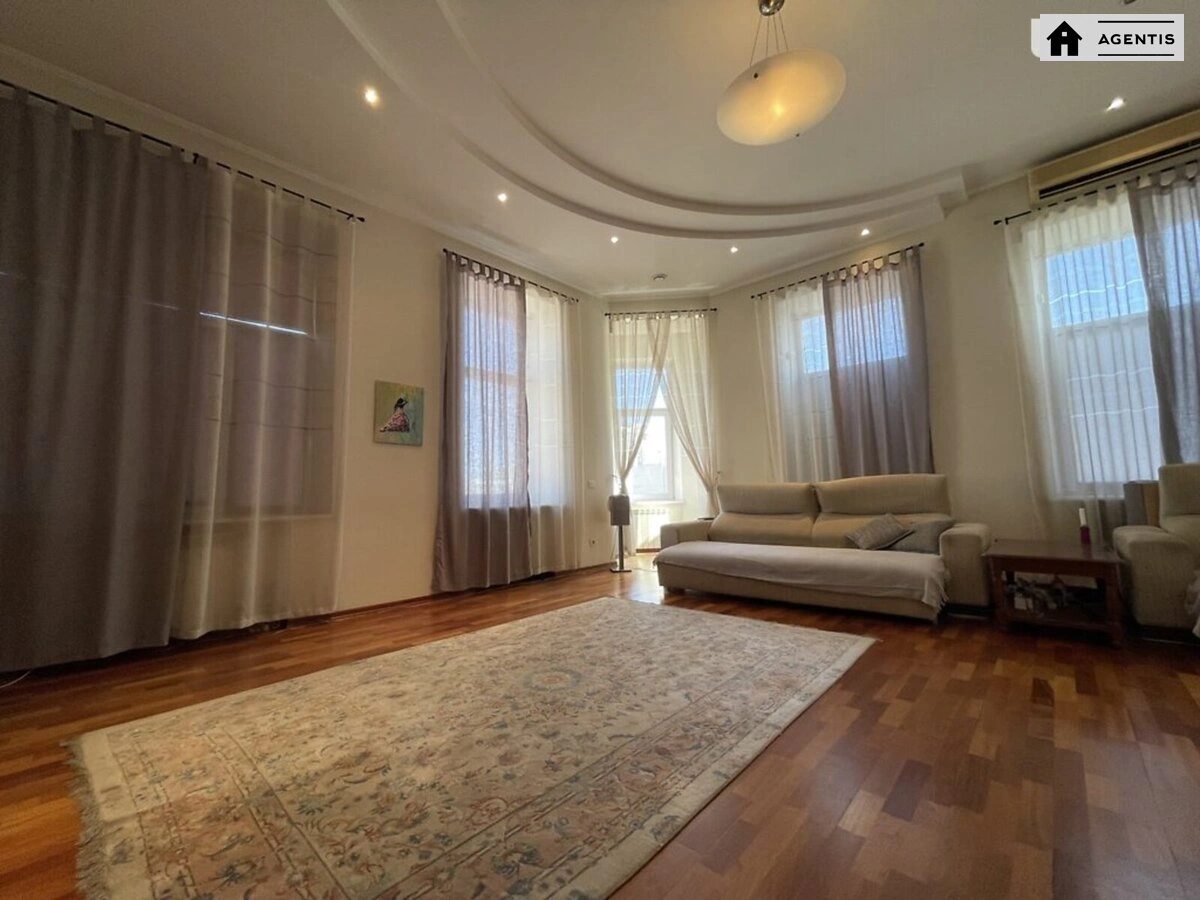 Apartment for rent. 4 rooms, 165 m², 6th floor/6 floors. 26, Saksaganskogo 26, Kyiv. 