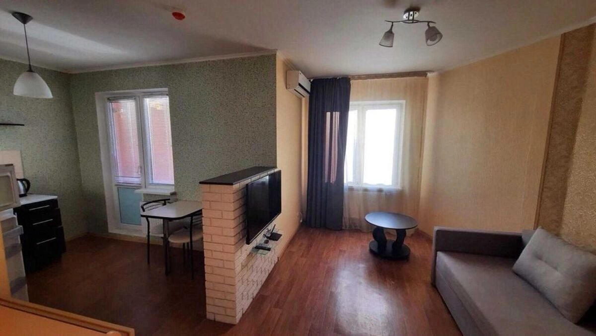 Apartment for rent. 1 room, 34 m², 13 floor/25 floors. Yelyzavety Chavdar vul., Kyiv. 