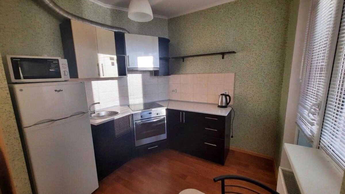 Здам квартиру. 1 room, 34 m², 13 floor/25 floors. Єлизавети Чавдар вул., Київ. 