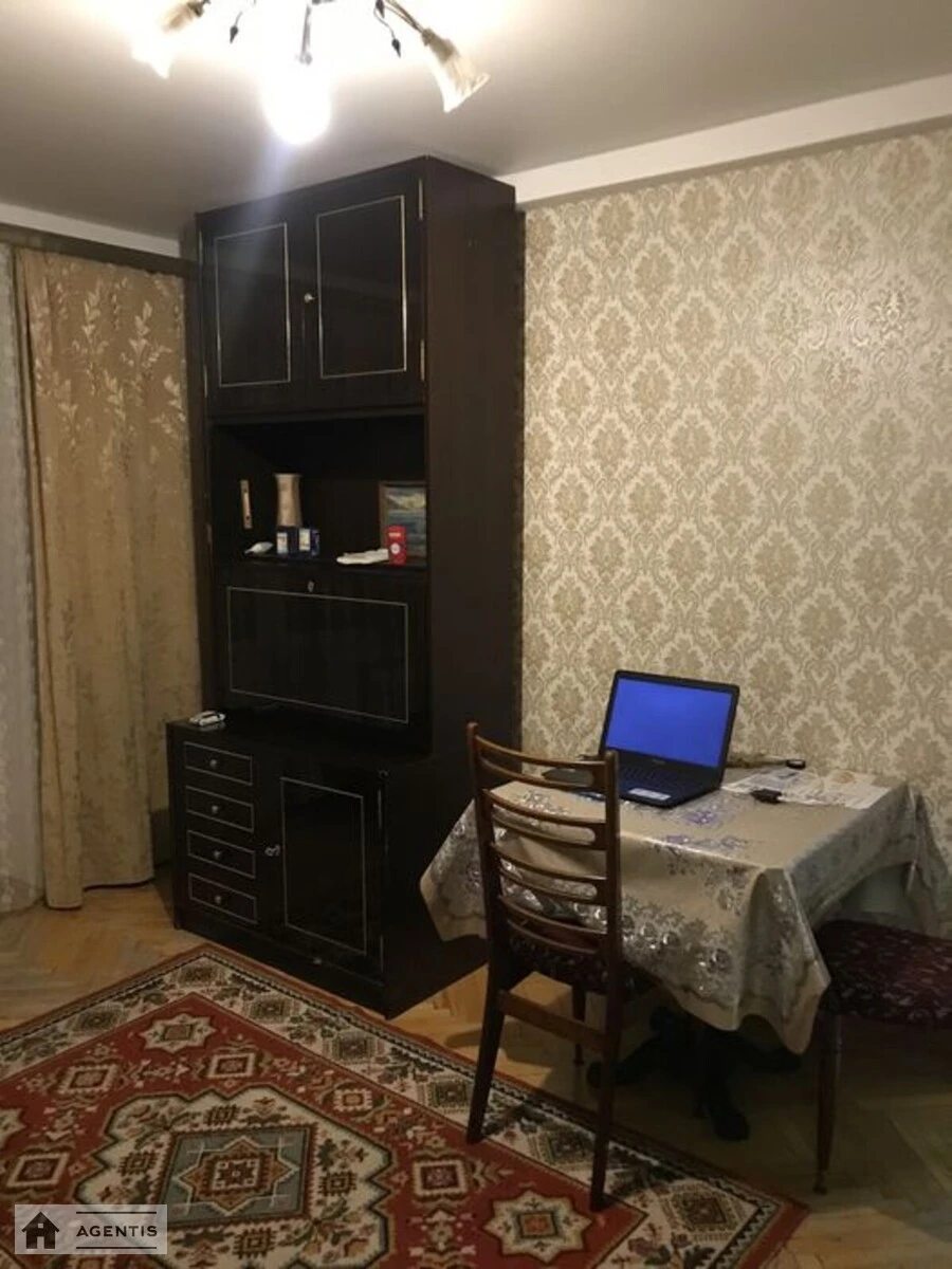Apartment for rent. 2 rooms, 44 m², 4th floor/9 floors. 23, Biloruska 23, Kyiv. 