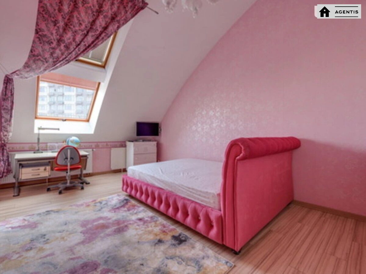 Apartment for rent. 5 rooms, 250 m², 17 floor/18 floors. 32, Yevhena Konovaltsya vul. Shchorsa, Kyiv. 