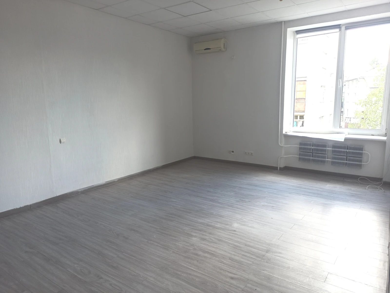 Real estate for sale for commercial purposes. 30 m², 4th floor/5 floors. Biletska vul., Ternopil. 