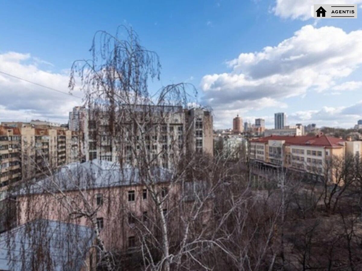 Apartment for rent. 4 rooms, 150 m², 6th floor/7 floors. 47, Sichovyh Strliltsiv 47, Kyiv. 