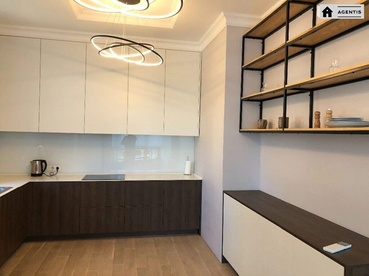 Apartment for rent. 3 rooms, 130 m², 12 floor/12 floors. 2, Bolsunovska vul. Serhiya Strutynskoho, Kyiv. 