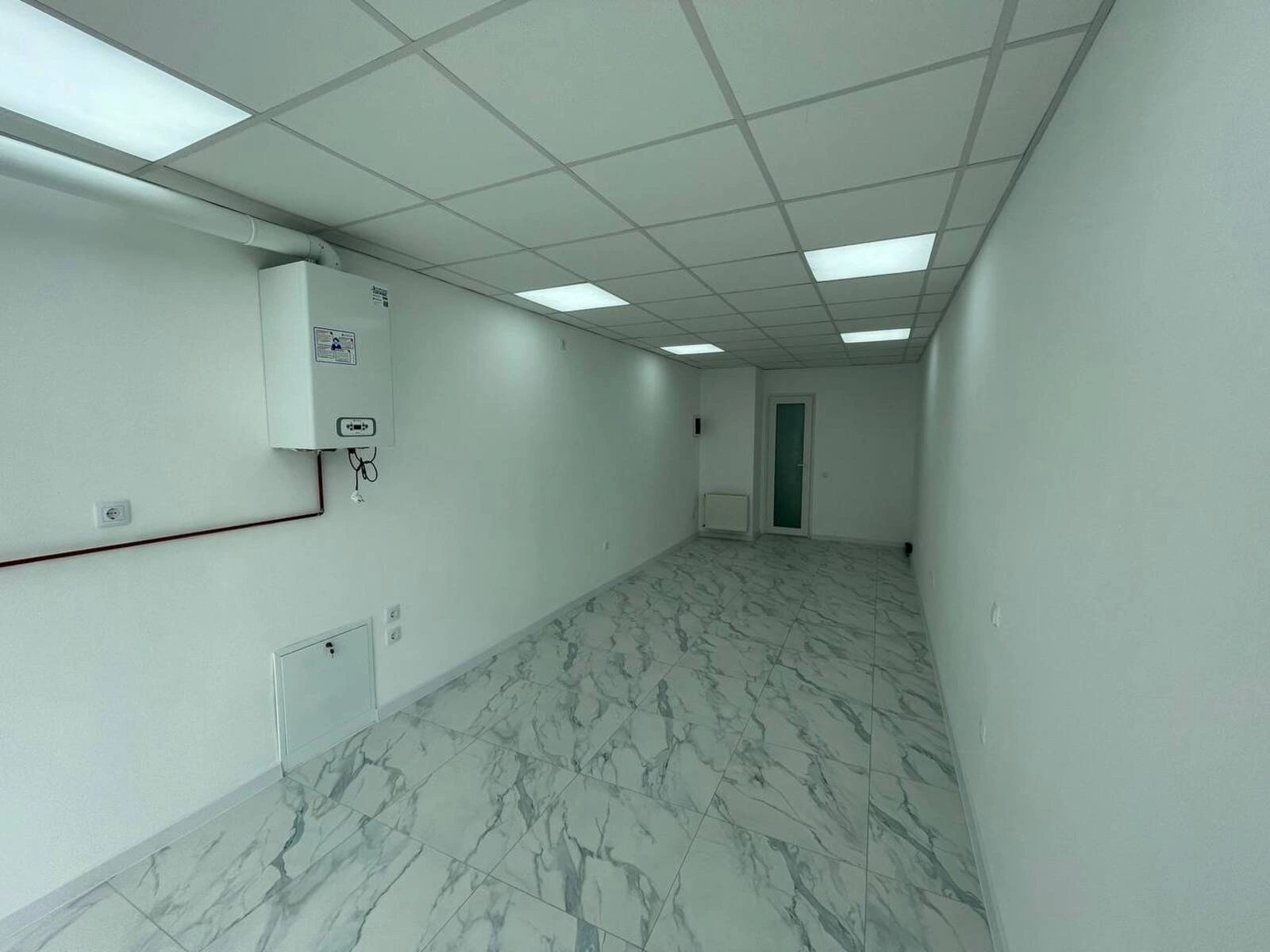 Продаж комерційного приміщення. 30 m², 1st floor/11 floors. Злуки пр., Тернопіль. 