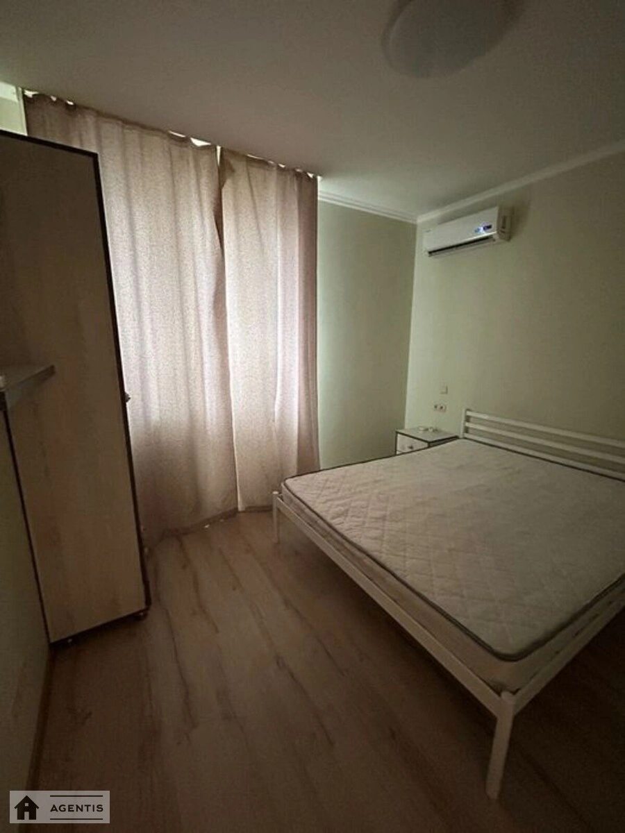 Apartment for rent. 2 rooms, 45 m², 22 floor/25 floors. Mykhayla Maksymovycha vul. Onufriya Trutenka, Kyiv. 