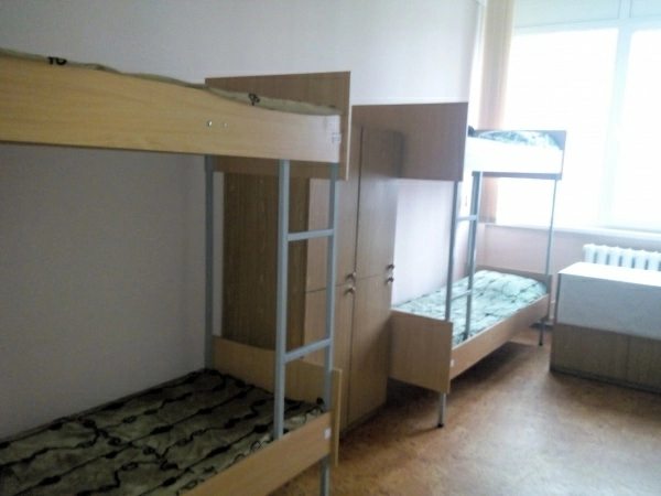 Apartment for rent. 1 room, 30 m², 1st floor/2 floors. 12, Boryspilska 12, Kyiv. 