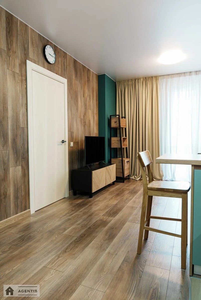 Сдам квартиру. 1 room, 50 m², 14 floor/25 floors. 13, Костанайська вул., Киев. 