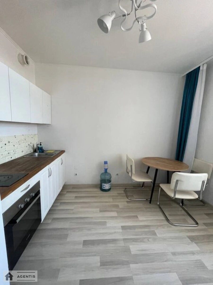 Сдам квартиру 1 комната, 43 m², 22 эт./24 этажа. 22, Анни Ахматової вул., Киев. 