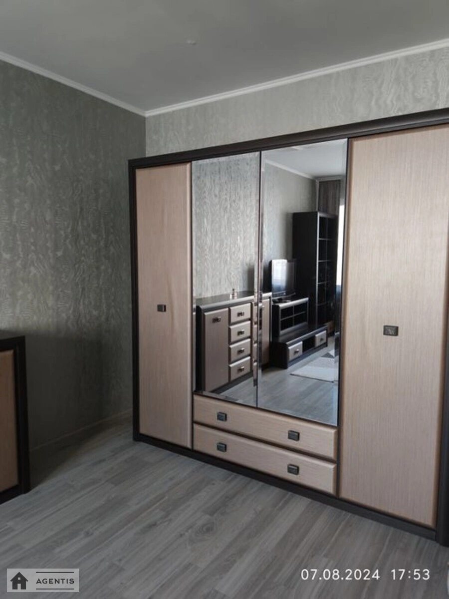 Apartment for rent 1 room, 37 m², 17th fl./25 floors. 12, Borysa Hmyri vul., Kyiv. 