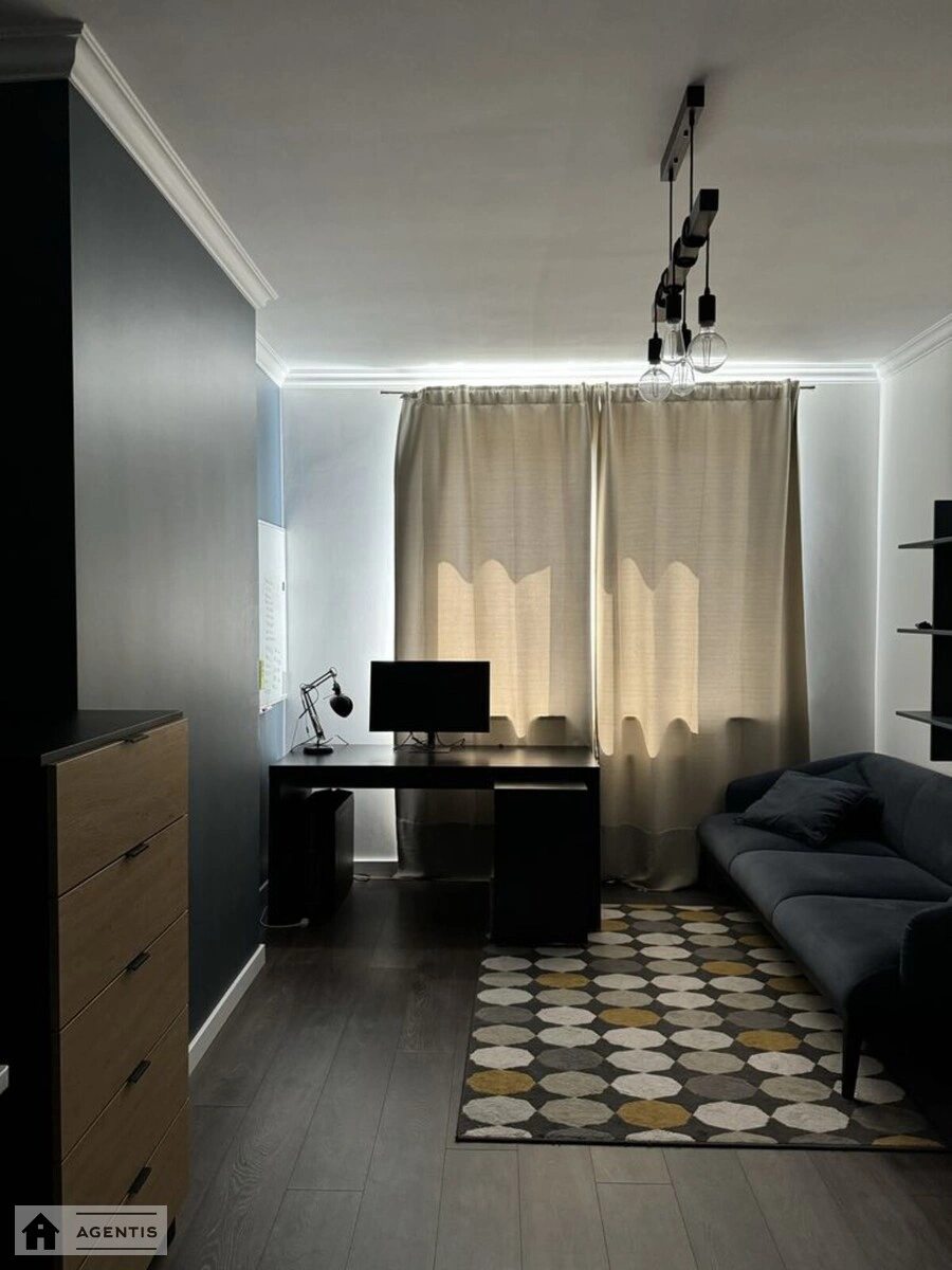 Apartment for rent. 3 rooms, 87 m², 10th floor/25 floors. 1, Tbiliskiy 1, Kyiv. 