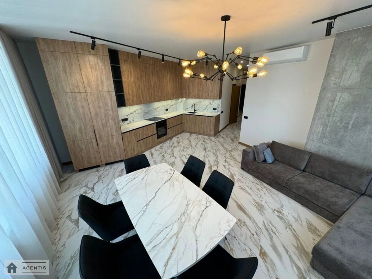Apartment for rent. 3 rooms, 92 m², 29 floor/36 floors. Beresteyskyy prosp. Peremohy, Kyiv. 
