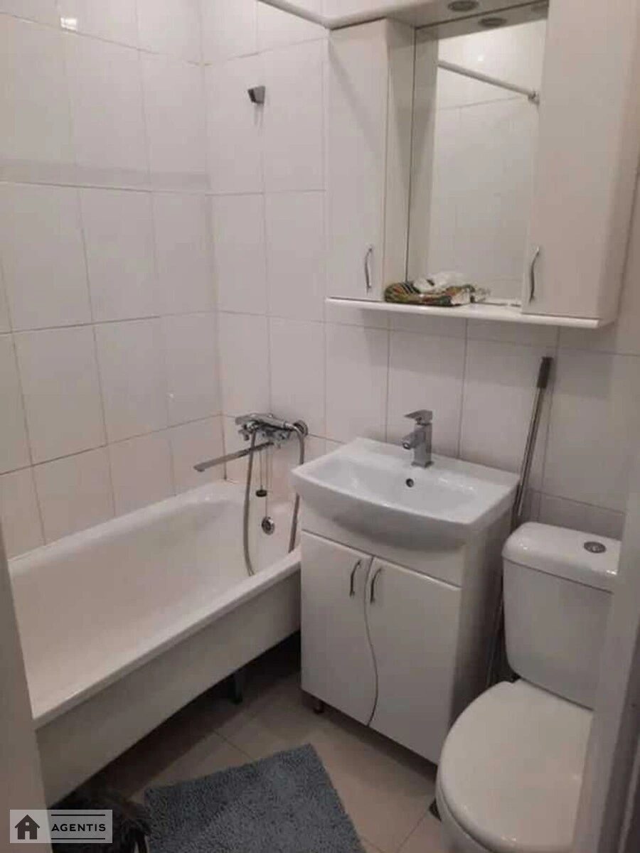 Здам квартиру. 2 rooms, 41 m², 4th floor/16 floors. 11, Степана Руданського вул., Київ. 