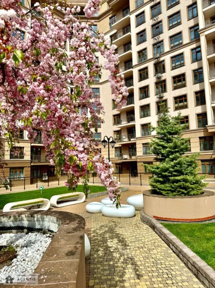 Apartment for rent. 1 room, 46 m², 7th floor/11 floors. 17, Mykhayla Boychuka vul. Vaso Kikvidze, Kyiv. 