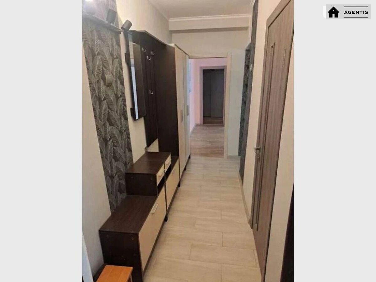 Здам квартиру. 3 rooms, 64 m², 3rd floor/5 floors. 5, Братів Малакових вул. ( Бориса Житкова), Київ. 