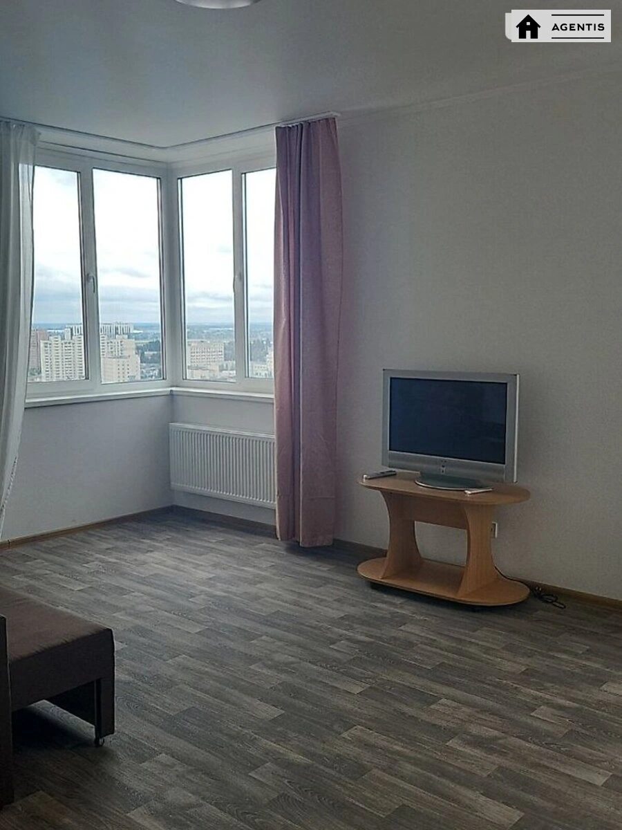 Apartment for rent. 3 rooms, 109 m², 20 floor/26 floors. 6, Valeriya Lobanovskoho prosp. Chervonozoryanyy, Kyiv. 