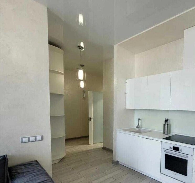 Apartment for rent. 2 rooms, 55 m², 11 floor/22 floors. 2, Andriya Verkhohlyada vul. Mykhayla Drahomirova, Kyiv. 
