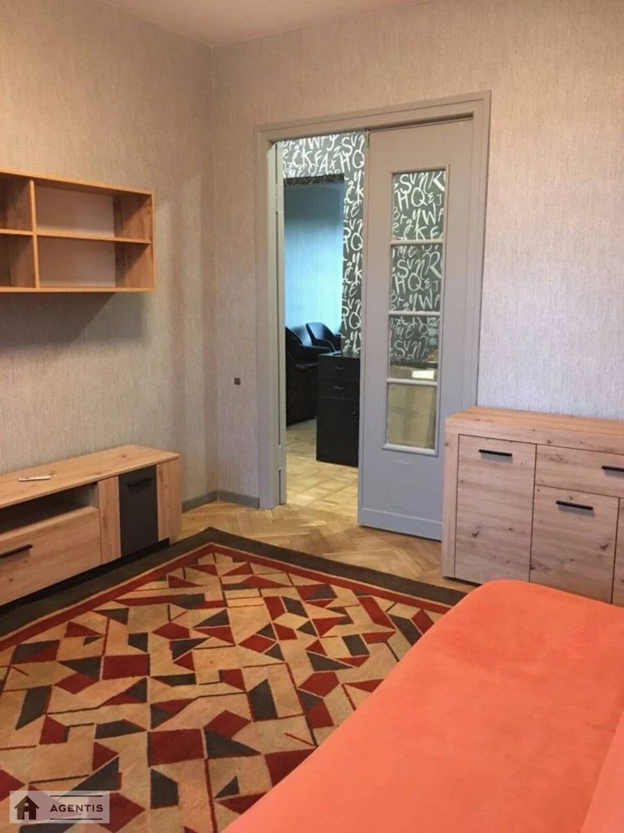 Сдам квартиру. 2 rooms, 50 m², 3rd floor/5 floors. 77, Берестейський просп. (Перемоги), Киев. 