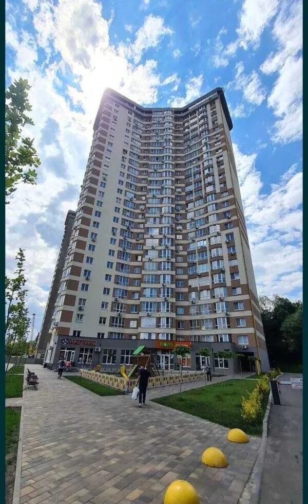 Apartment for rent. 1 room, 29 m², 25 floor/25 floors. 2, Novopolova 2, Kyiv. 