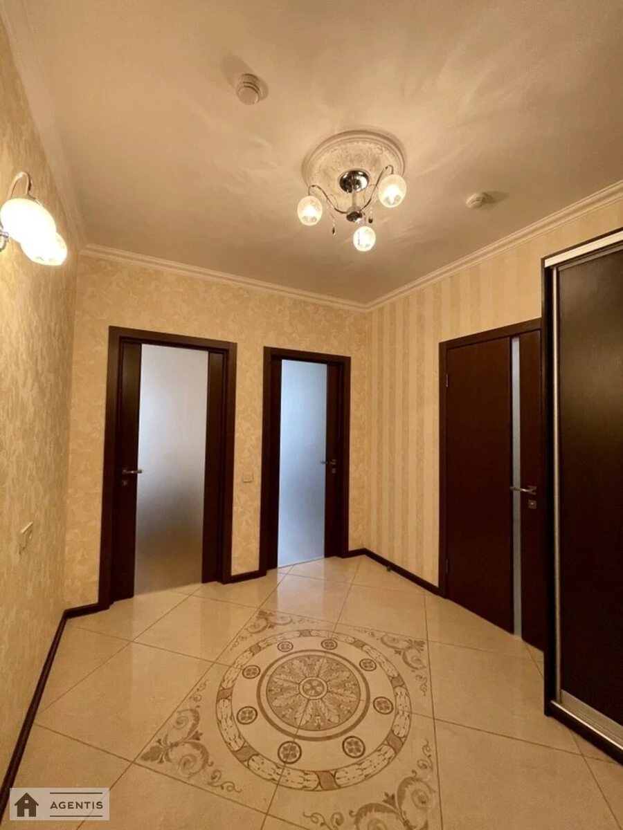 Apartment for rent. 2 rooms, 65 m², 5th floor/24 floors. 62, Golosiyivskiy 62, Kyiv. 