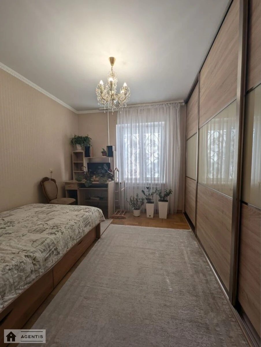 Apartment for rent. 2 rooms, 55 m², 2nd floor/10 floors. 16, Mykoly Ushakova vul., Kyiv. 