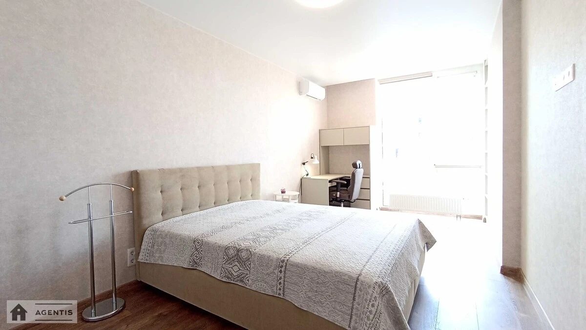 Apartment for rent 2 rooms, 70 m², 20th fl./22 floors. 13, Glybochytcka 13, Kyiv. 