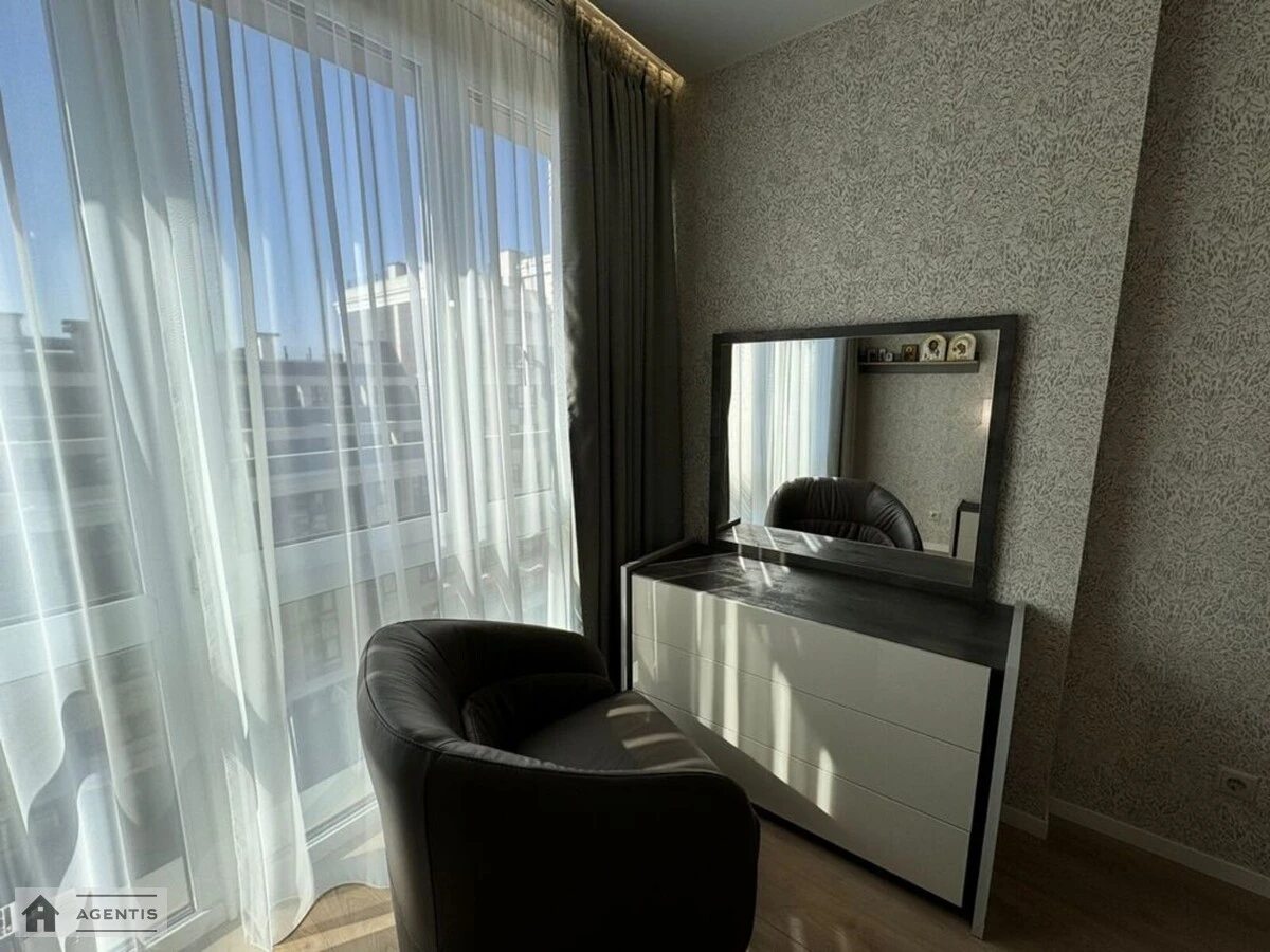 Apartment for rent 3 rooms, 80 m², 15th fl./25 floors. 34, Zolotoustivska 34, Kyiv. 