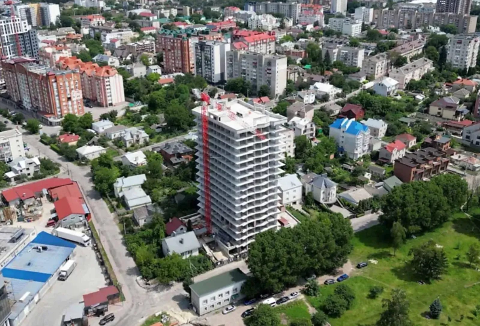 Apartments for sale. 3 rooms, 98 m², 8th floor/16 floors. Novyy svet, Ternopil. 