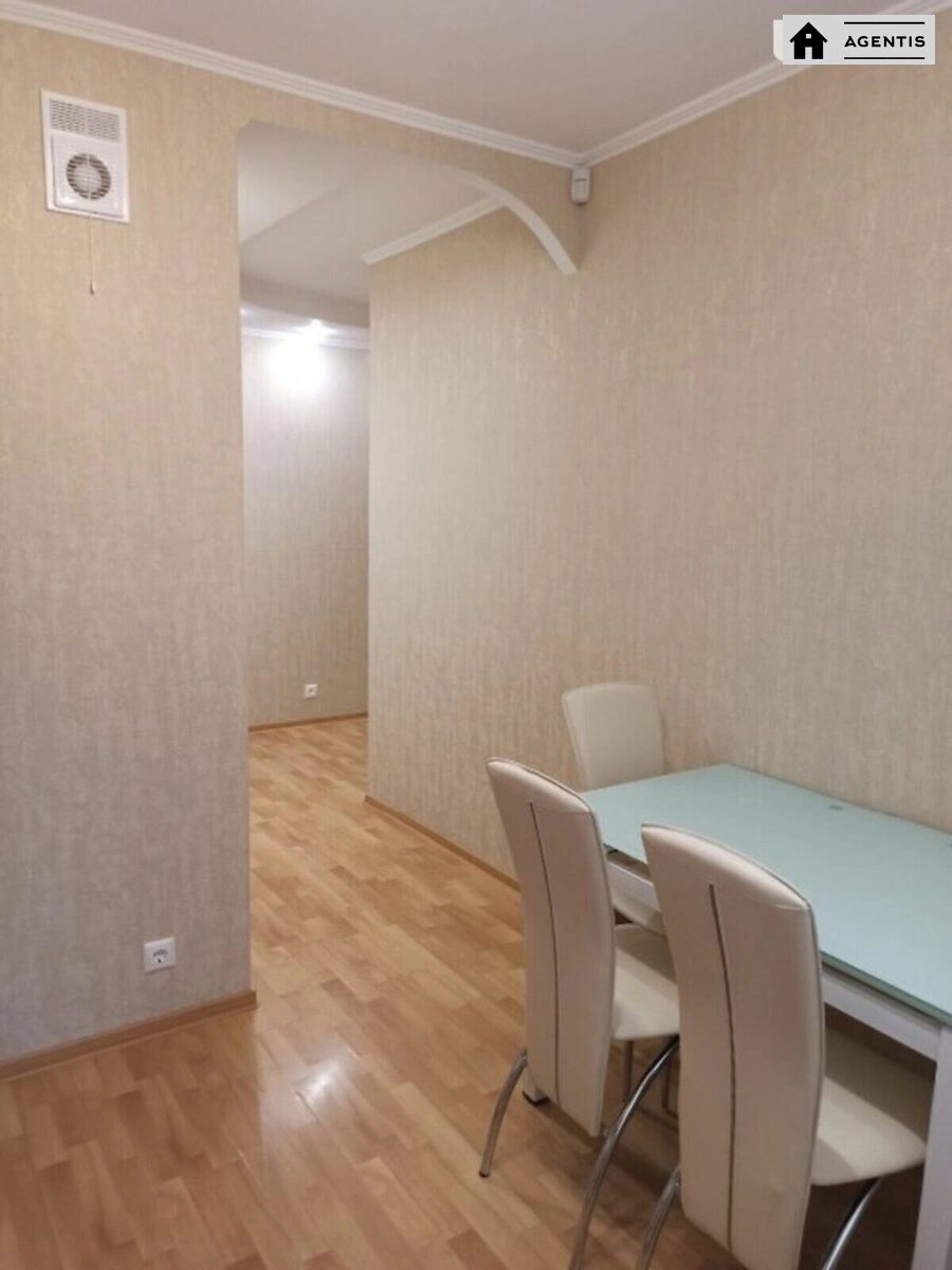 Здам квартиру. 2 rooms, 47 m², 6th floor/9 floors. 6, Професора Підвисоцького вул., Київ. 