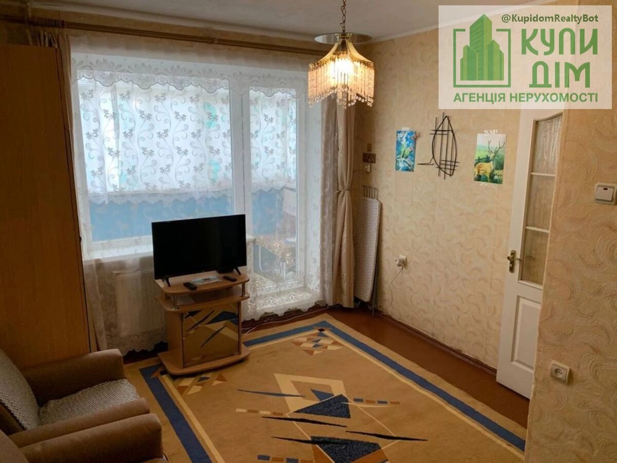 Apartments for sale. 1 room, 25 m², 5th floor/9 floors. Fortechnyy kirovskyy, Kropyvnytskyy. 