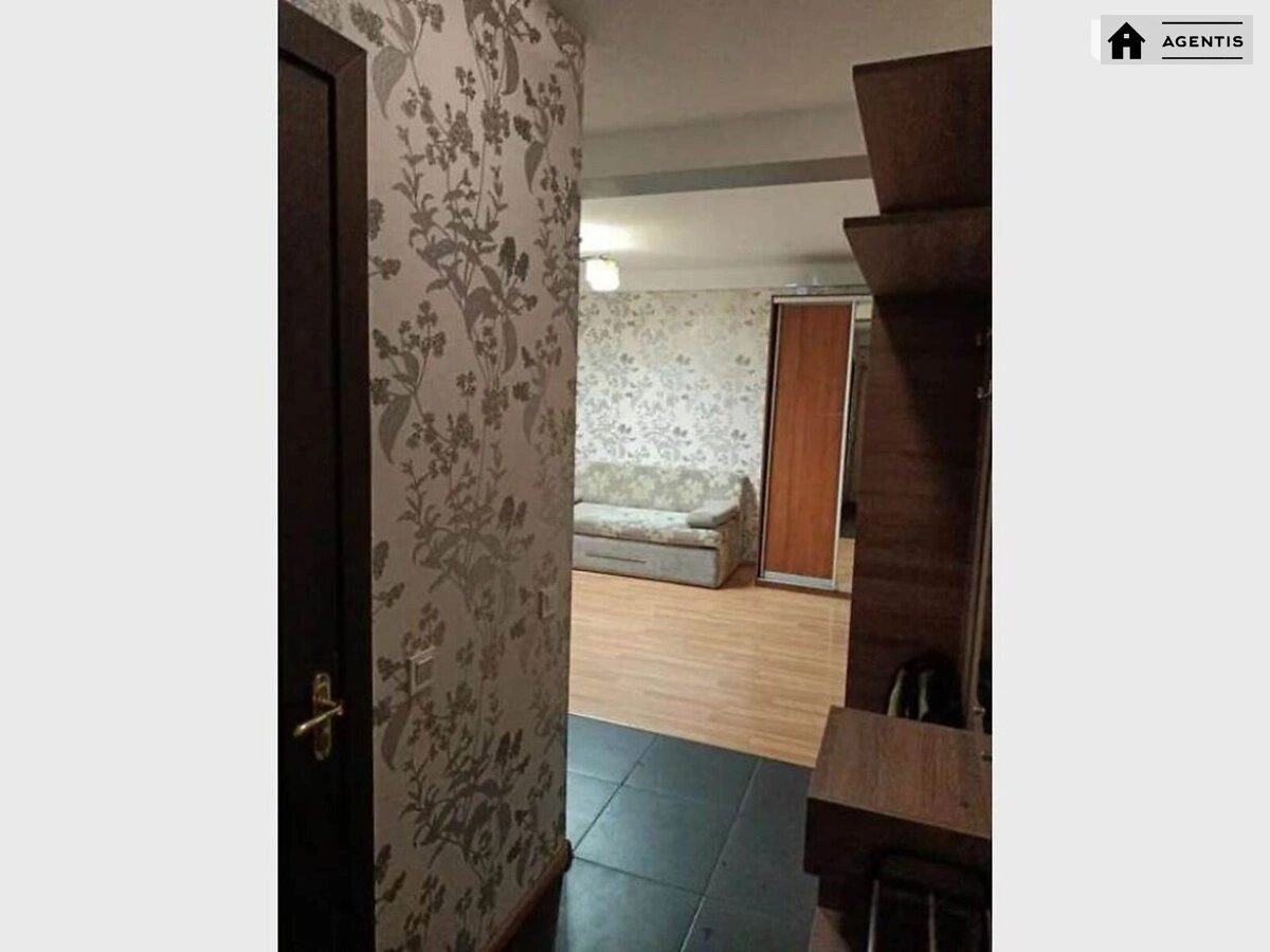 Apartment for rent. 2 rooms, 41 m², 4th floor/9 floors. 12, Orikhuvatska vul. Burmystrenka, Kyiv. 