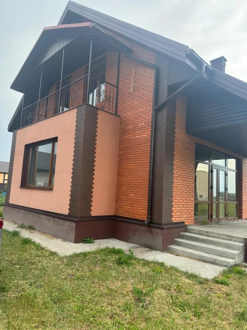 House for sale 5 rooms, 220 m², 2 floors. Zazymya. 