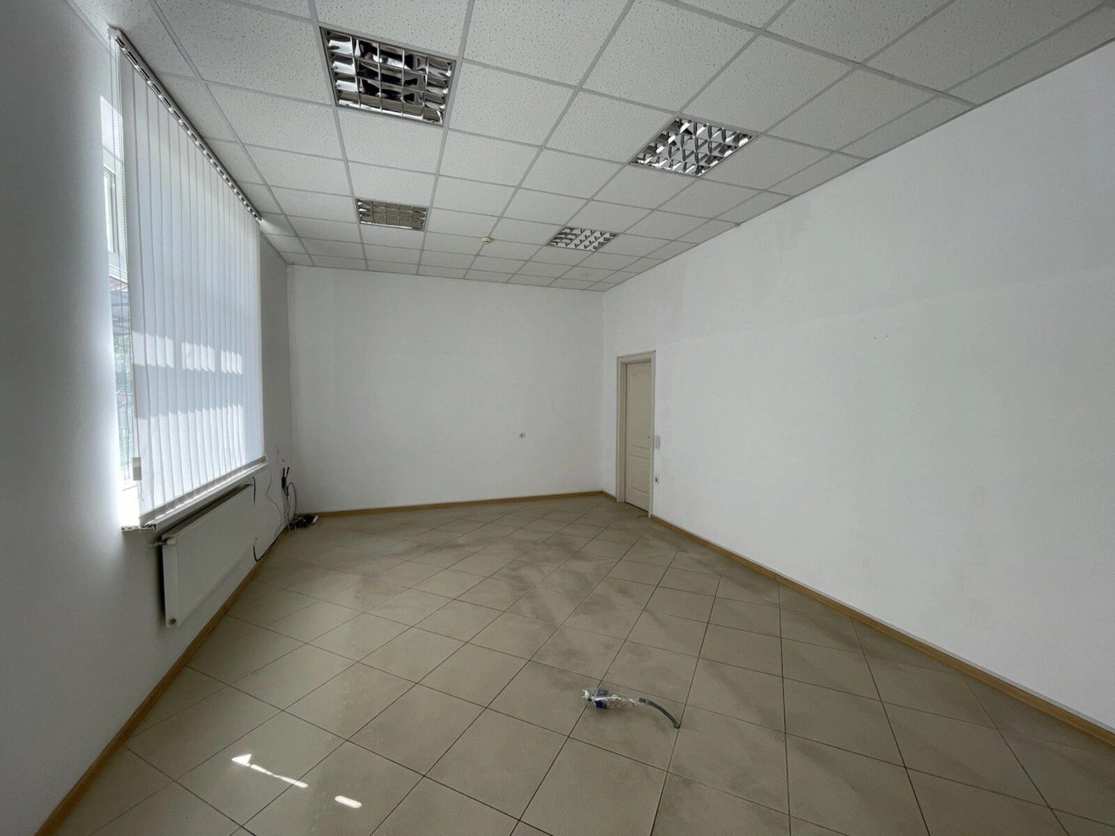 Продаж комерційного приміщення. 52 m², 1st floor/4 floors. 7, Київська вул., Тернопіль. 