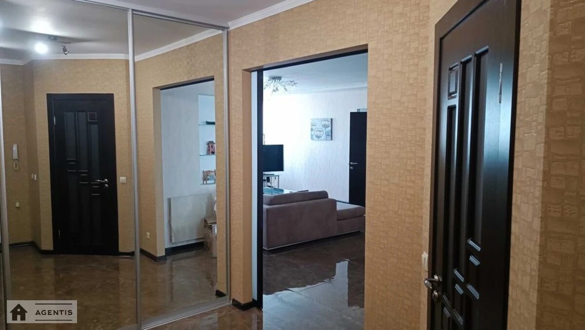 Apartment for rent 3 rooms, 105 m², 18th fl./25 floors. Vadyma Hetmana vul., Kyiv. 