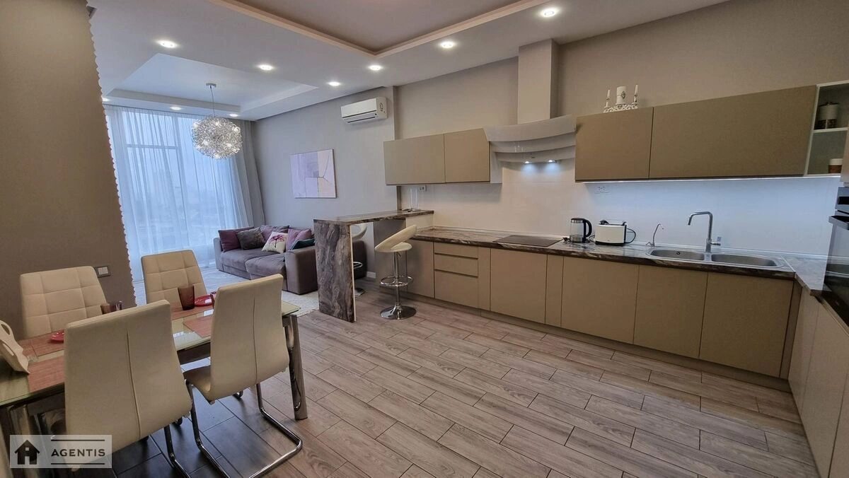 Здам квартиру 2 кімнати, 65 m², 14 пов./25 поверхів. 2, Авіаконструктора Антонова вул., Київ. 