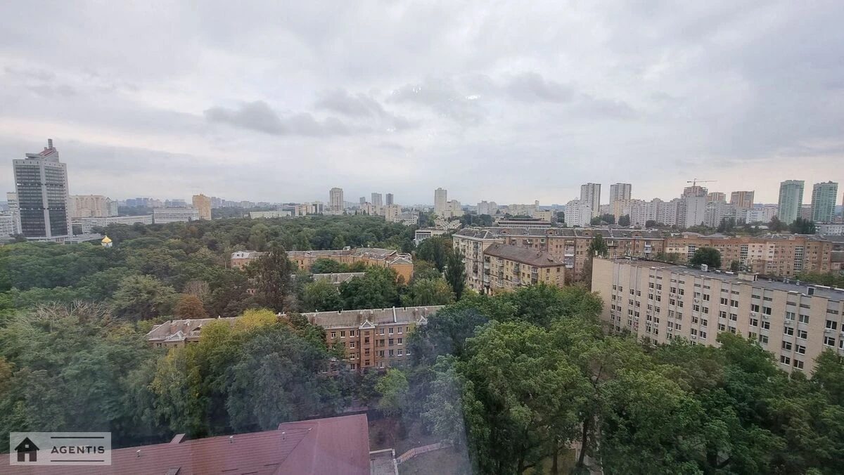 Apartment for rent 2 rooms, 65 m², 14th fl./25 floors. 2, Aviakonstruktora Antonova vul., Kyiv. 