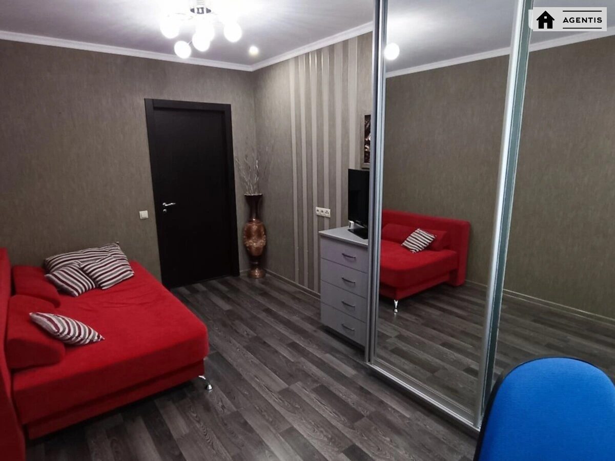 Здам квартиру 3 кімнати, 105 m², 18 пов./26 поверхів. 1, Вадима Гетьмана вул., Київ. 