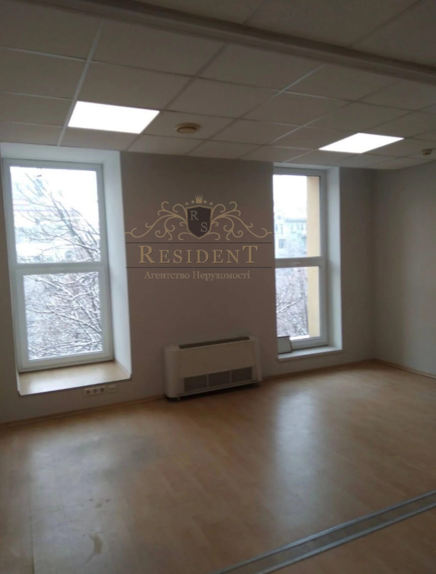 Office for rent. 1 room, 20 m². Dnipro. 