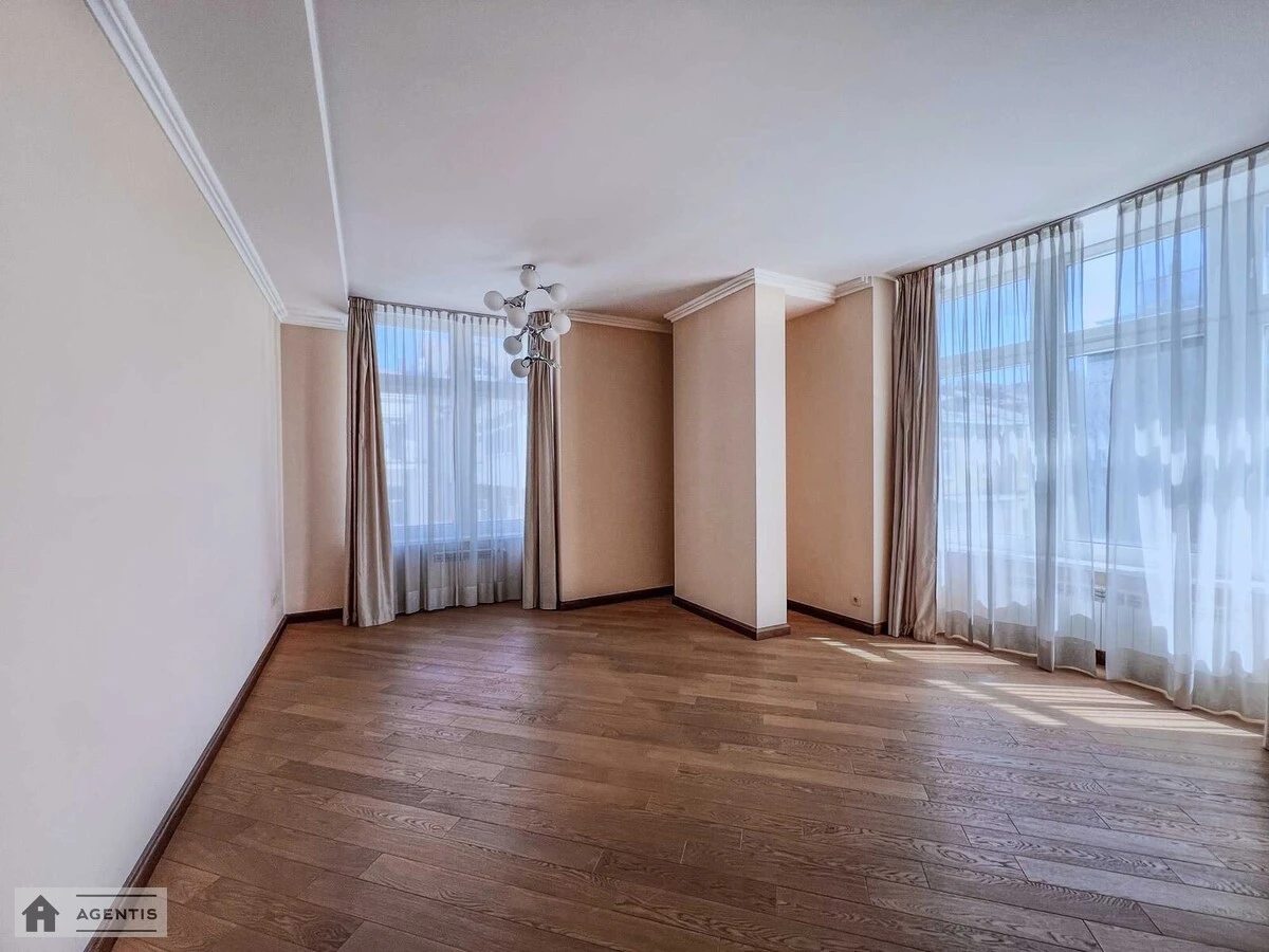 Apartment for rent. 4 rooms, 180 m², 5th floor/10 floors. 23, Nazarivska vul. Borysa Vyetrova, Kyiv. 
