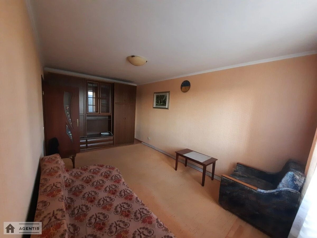 Здам квартиру. 2 rooms, 60 m², 9th floor/13 floors. 15, Поліська 15, Київ. 