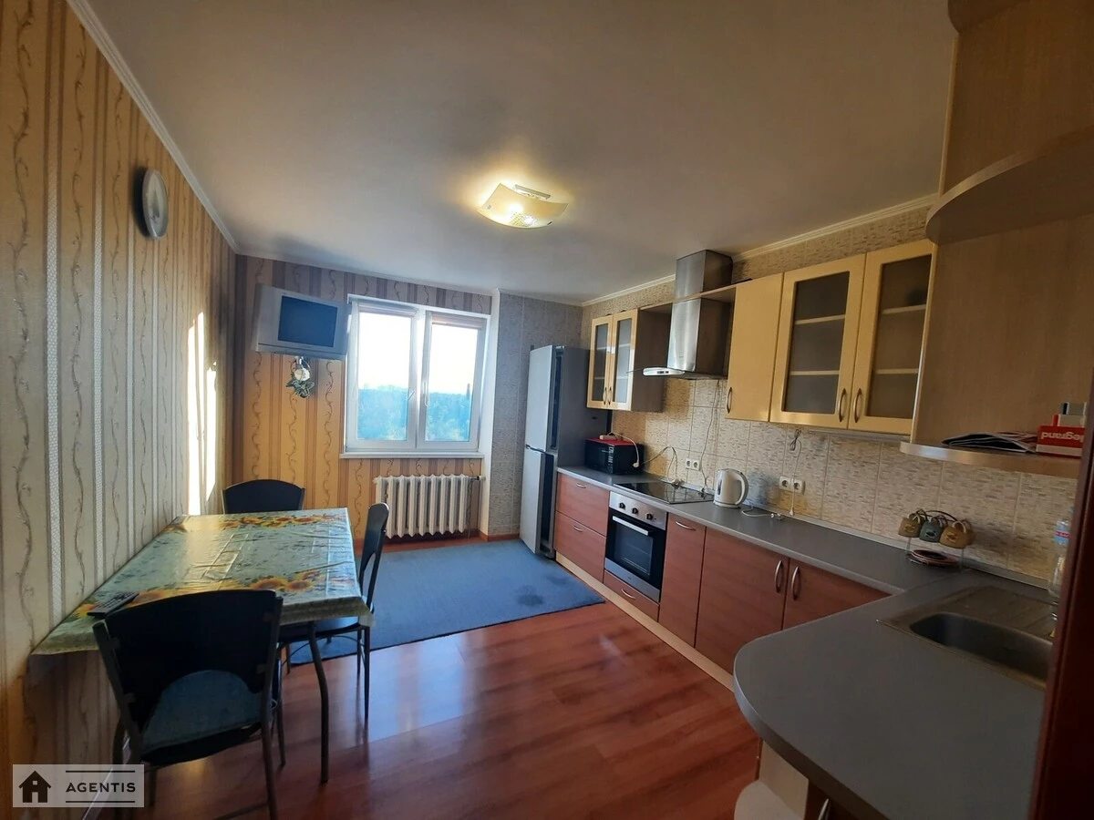 Здам квартиру. 2 rooms, 60 m², 9th floor/13 floors. 15, Поліська 15, Київ. 