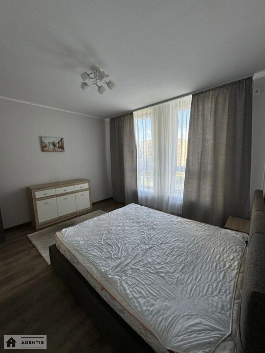 Apartment for rent. 2 rooms, 48 m², 6th floor/12 floors. 67, Beresteyskyy prosp. Peremohy, Kyiv. 