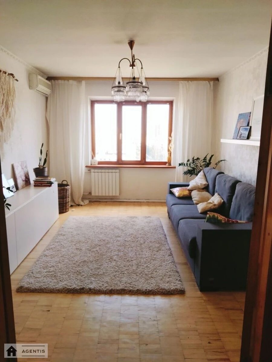 Apartment for rent. 2 rooms, 56 m², 12 floor/12 floors. Desnyanskyy rayon, Kyiv. 