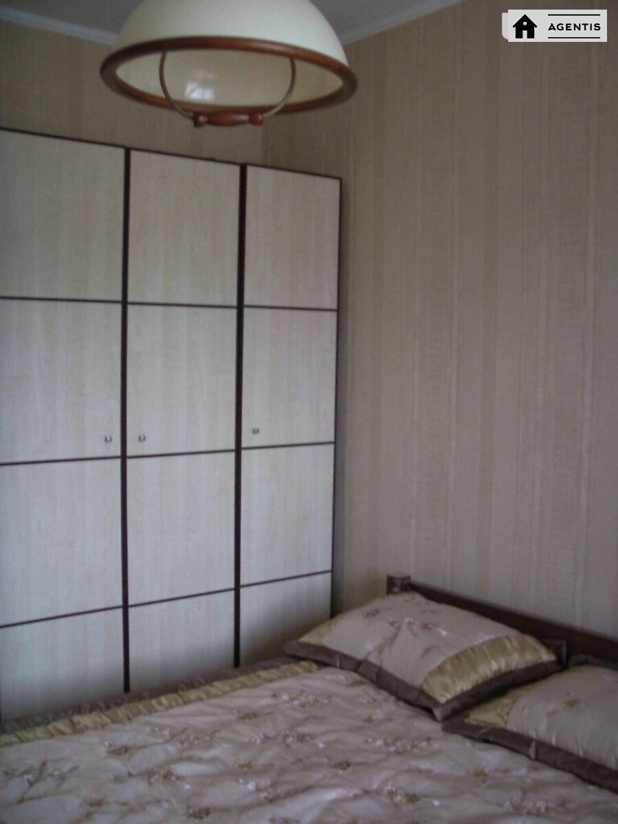 Сдам квартиру. 2 rooms, 50 m², 10th floor/10 floors. 7, Мокра вул. (Кудряшова), Киев. 