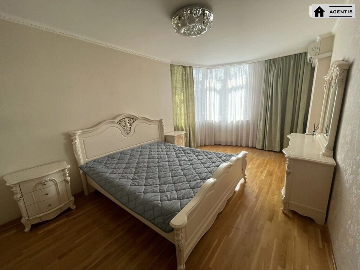 Apartment for rent. 3 rooms, 102 m², 9th floor/26 floors. 18, Mytropolyta Vasylya Lypkivskoho vul. Urytskoho, Kyiv. 