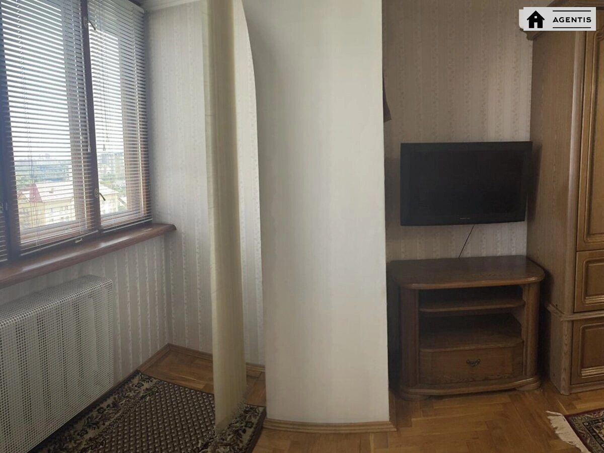 Apartment for rent. 1 room, 55 m², 11 floor/14 floors. 39, Valeriya Lobanovskoho prosp. Chervonozoryanyy, Kyiv. 